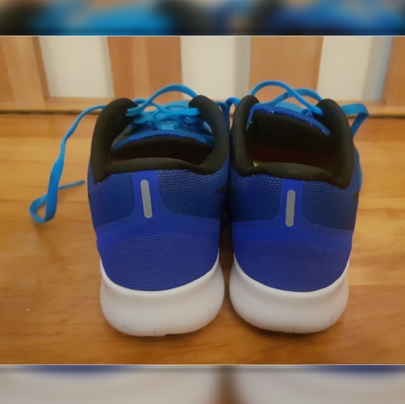 Nike free shoes - Picture 3 of 6